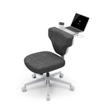 Newtral Freedom-X Multi-Posture-Stuhl mit gekreuzten Beinen 